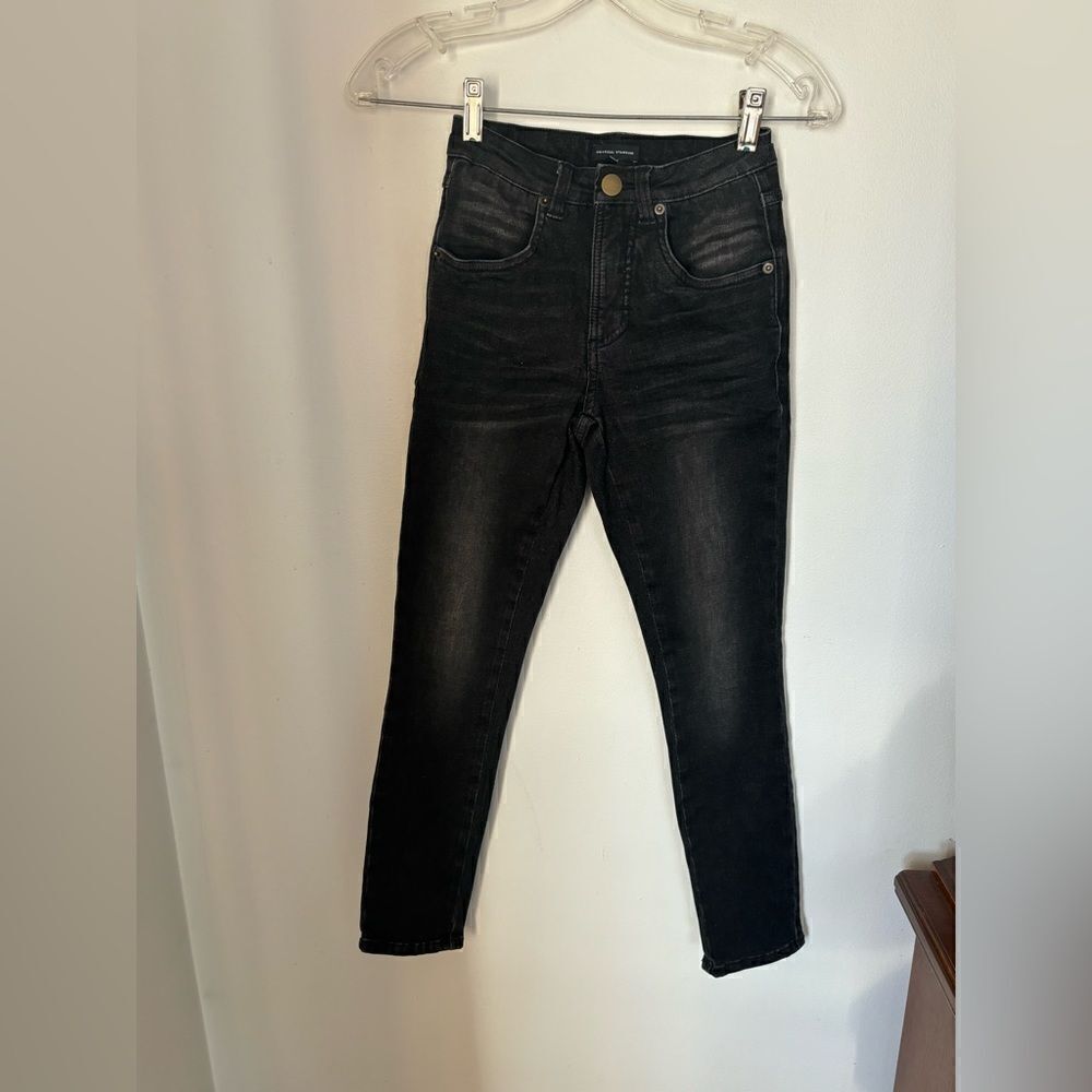 Universal Standard black jeans size 00